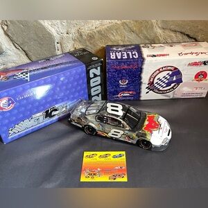 Nascar Action 2002 1:24 NASCAR Dale Earnhardt Jr. #8 Looney Toons Rematch CLEAR